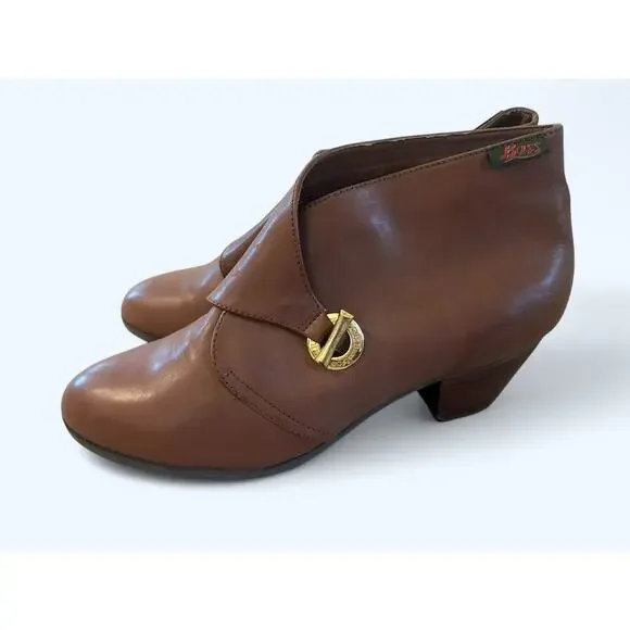 Vintage GH Bass Women's Gold Toggle Cognac Brown Leather Ankle Boots 9 W Classic - Picture 7 of 12